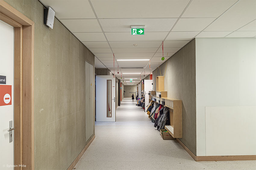 GROUPE SCOLAIRE JULES-G�RAUD SALI�GE