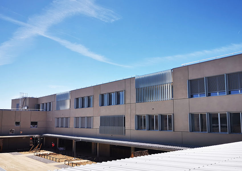 GROUPE SCOLAIRE JULES-G�RAUD SALI�GE